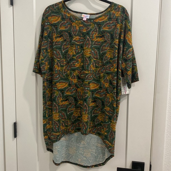 NWT Feather Print Oversized High Low Irma Tunic | Size S - Picture 11 of 11